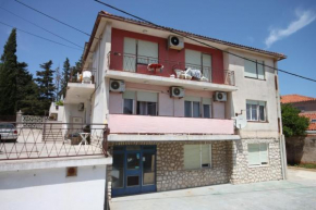 Apartments and rooms with parking space Mali Losinj (Losinj) - 2486